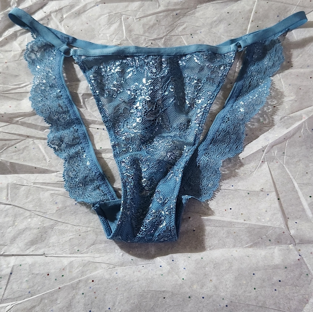 Victoria's Secret Very Sexy Eyelash Lace String Bikini in Silky Blue - Picture 1 of 8